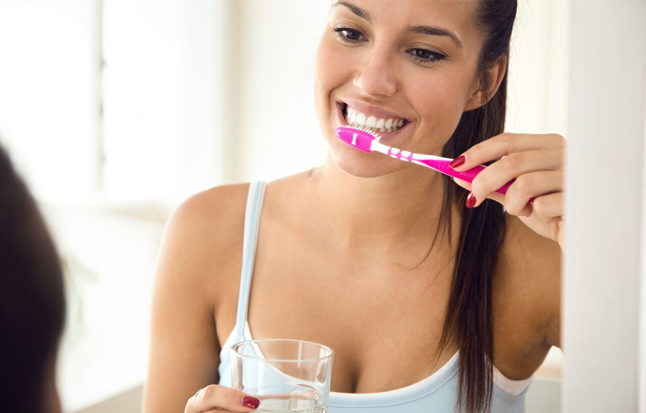 5 προβλήματα που θα αποκτήσεις αν δεν φροντίζεις τα δόντια σου